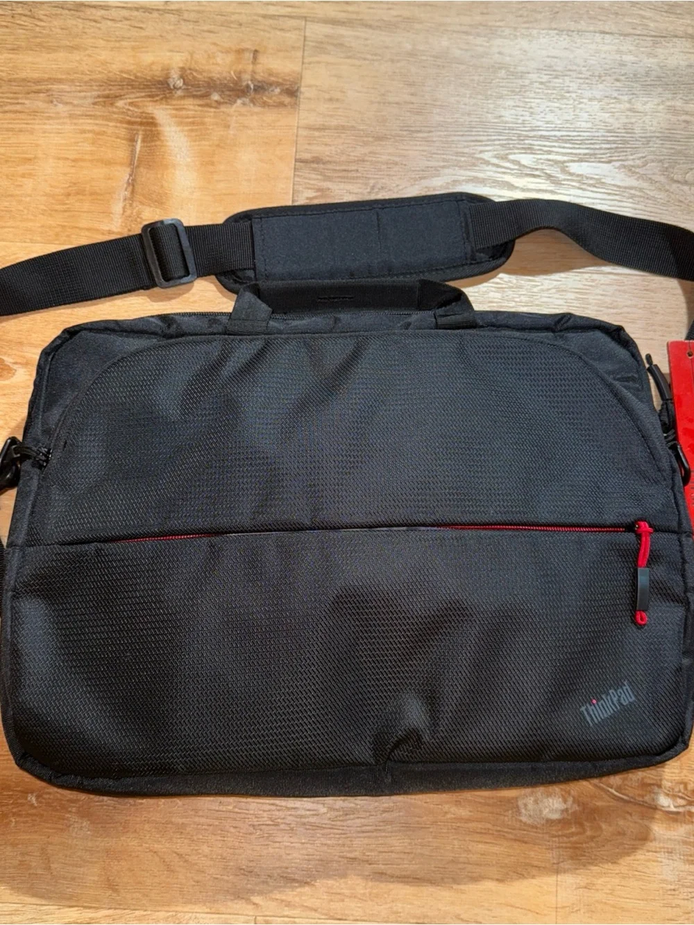 Lenovo ThinkPad Essential Top Load Laptop Bag Black 15.6